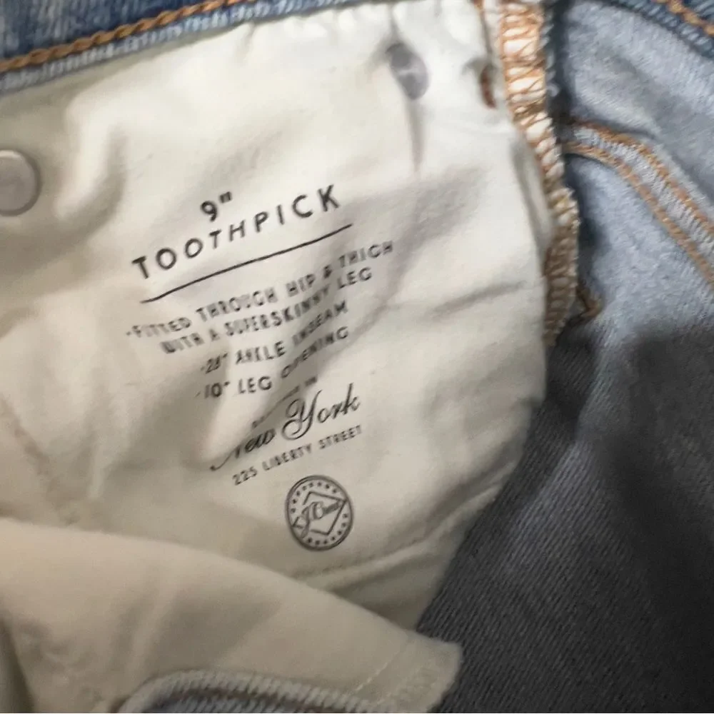 J. Crew‎ Women’s 9” Toothpick Super Skinny Jeans Style AQ860 Size 27